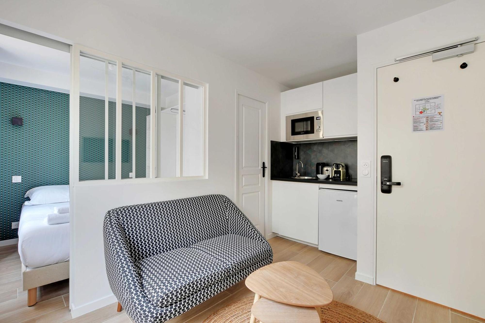 Newly Renovated Appartements Residence Republique Paris Exterior photo